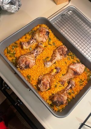 A picture of Spanish Rice & Chicken.