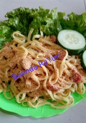 Foto resep Mie Pangsit ala kadarnya by Bunnda RaYun