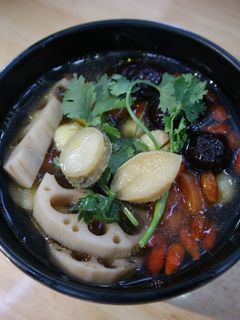 Hình của món Bào ngư tiềm.