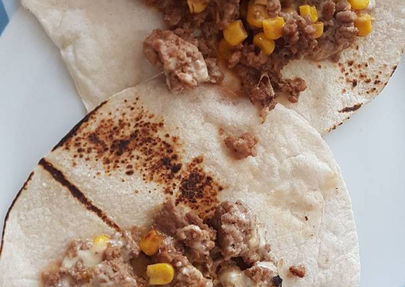 Picadillo con chipotle elote y queso