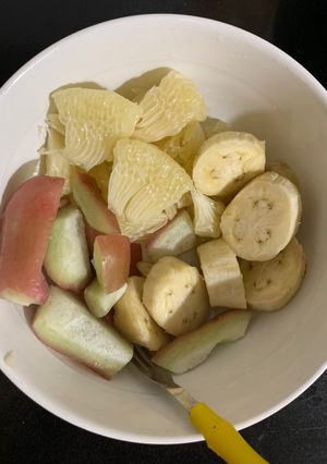 Hình của món Trái cây trộn lúc thèm ăn vặt (eat clean+ giảm cân).