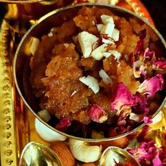 A picture of Besan Ka Halwa.