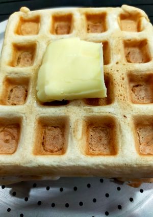 A picture of Eggless Waffle.