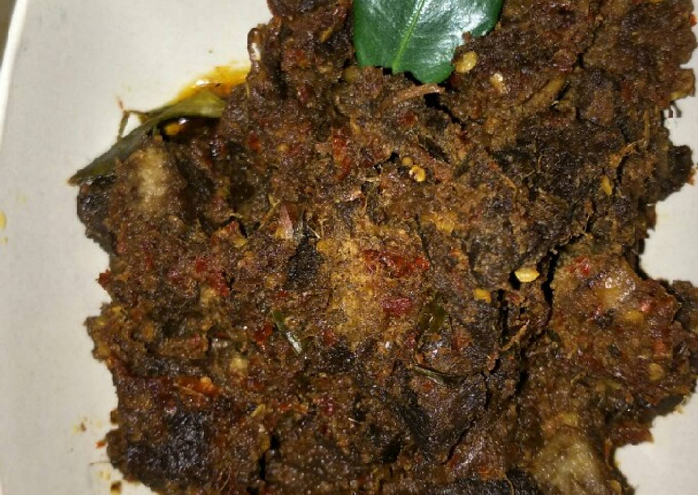 Rendang suwir suwir