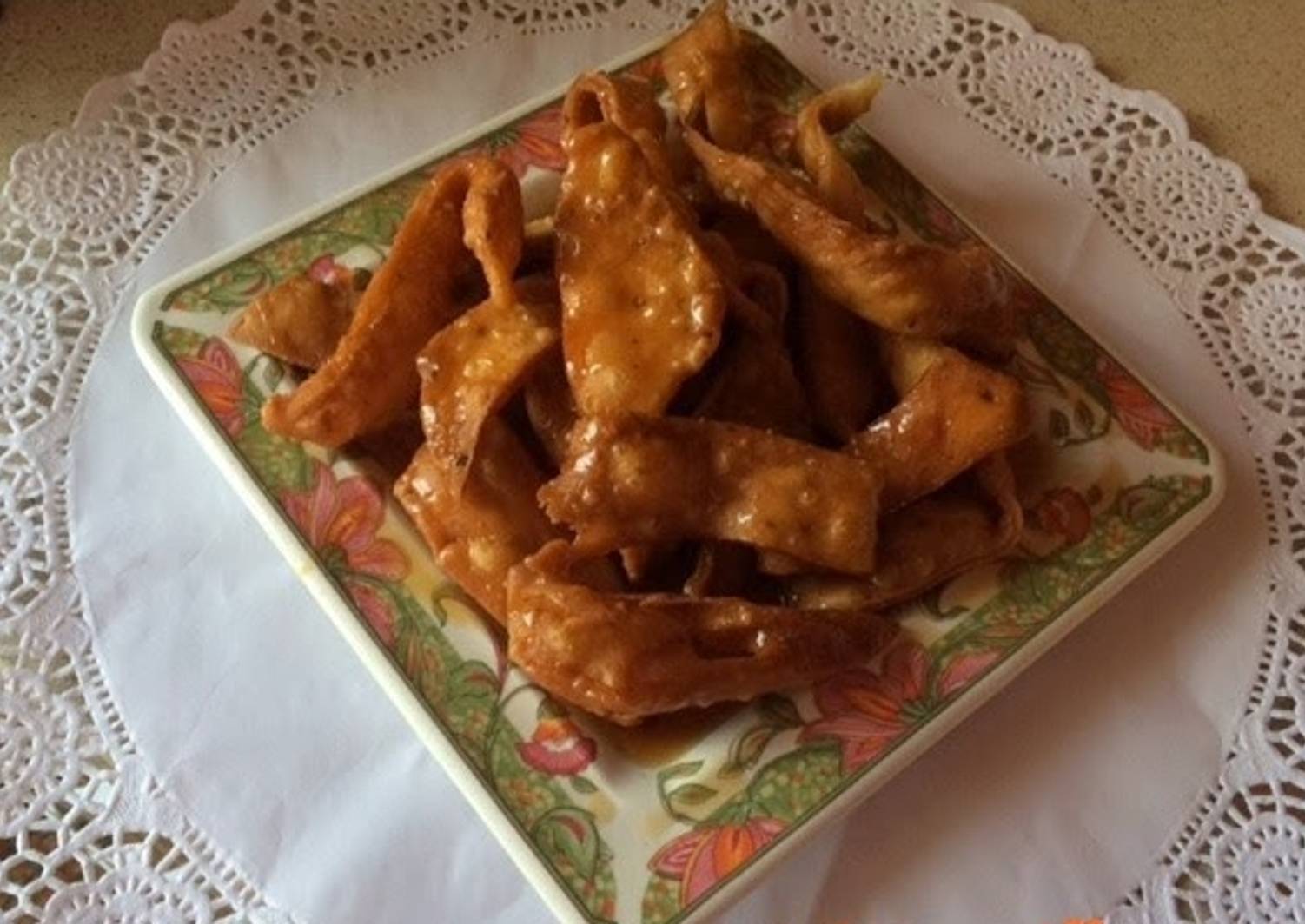 Tortas fritas con Miel Receta de Estela Cookpad