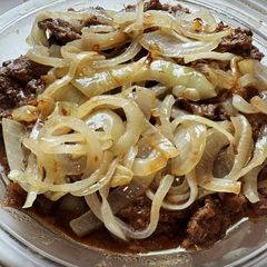A picture of Bistek Tagalog (Beef Steak).