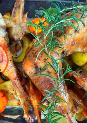 Hình của món Rose mary chicken.