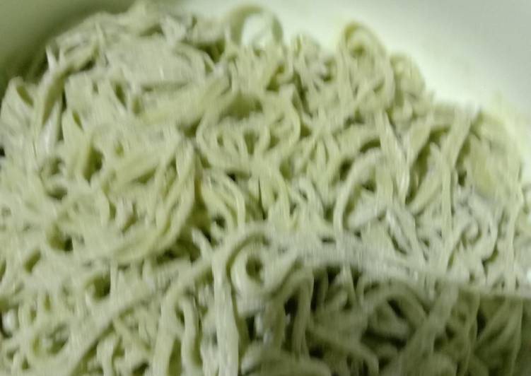 Mie bayam