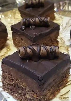 صورة لوصفة قاطو الطبقات بالكابريس و الكارميل