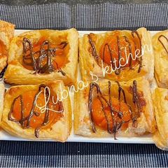 A picture of FRESH APRICOT TART:.