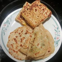 A picture of Mama's Paratha and Egg Roti.