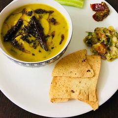 A picture of Dal tikki.