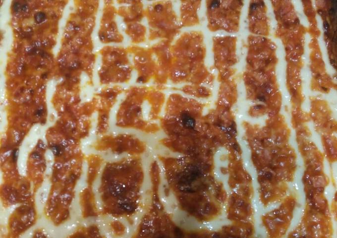Пицца с копченой колбасой и сыром, пошаговый рецепт с фото на ккал