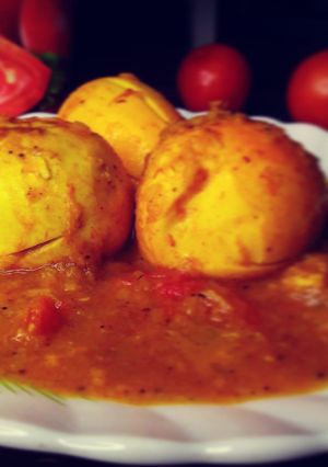 টমেটো এগ কারি (tomato egg curry recipe in Bengali) রেসিপির প্রধান ছবি
