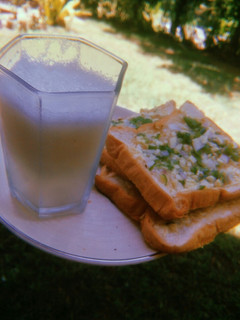 A picture of Cheesy Garlic Toast.