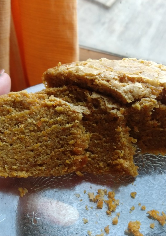 Una foto de Carrot cake con frosting de queso