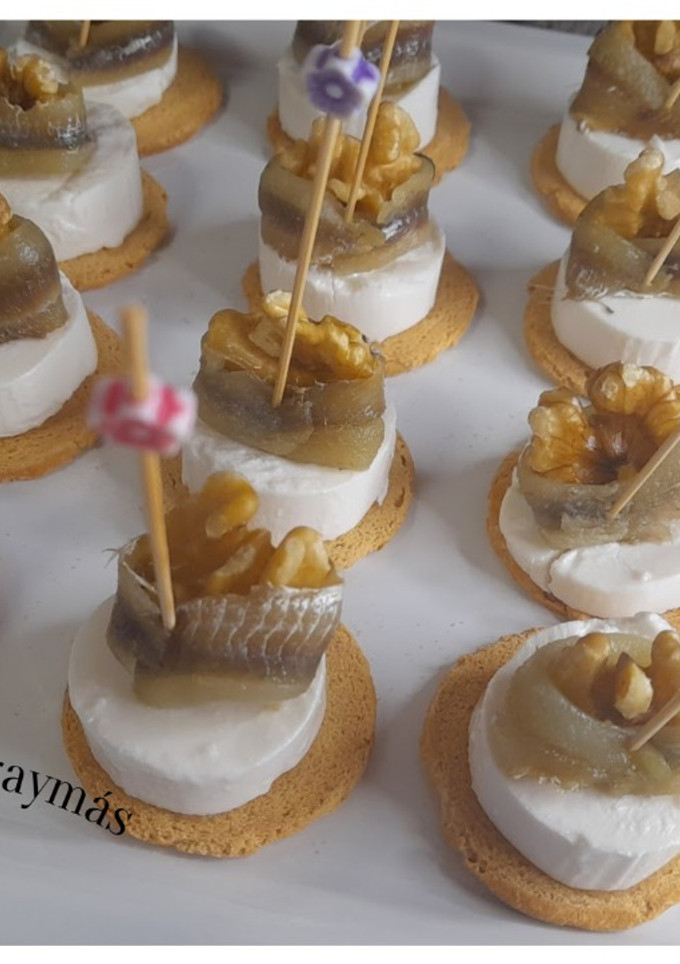 Una foto de Anchoas marinadas caseras