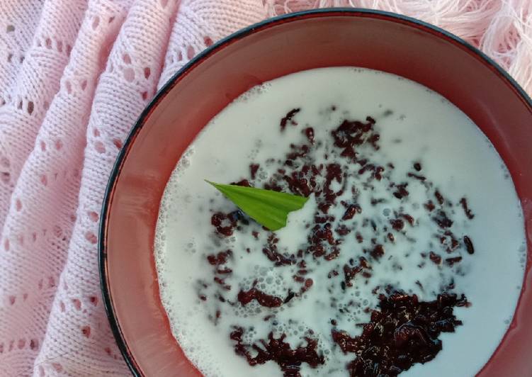 Bubur ketan hitam