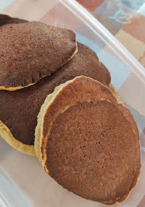 Una foto de Tortitas de avena y plátano