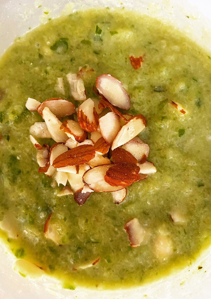 Una foto de Cereal de pepino y matcha