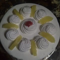 A picture of Creamcake.