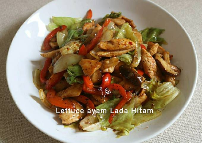 Lettuce ayam lada Hitam