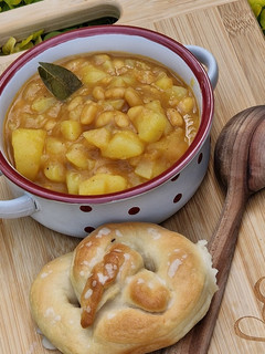 Fehérbabos krumplifőzelék (vegán) recept fotója