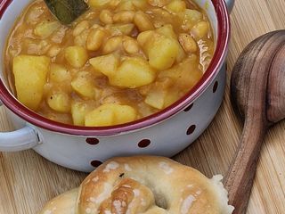 Fehérbabos krumplifőzelék (vegán)