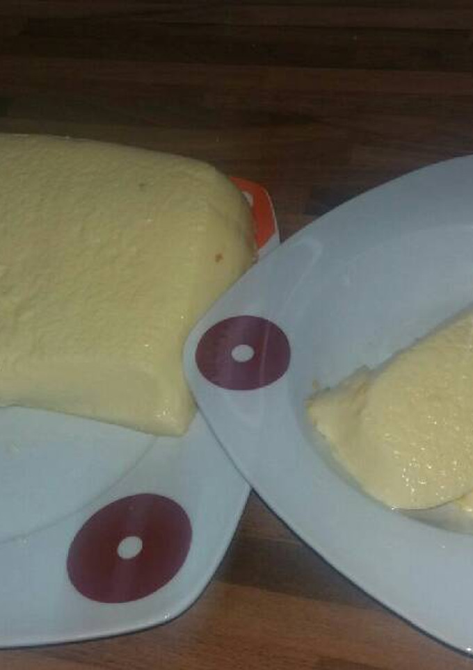 Una foto de Postre de leche condensada