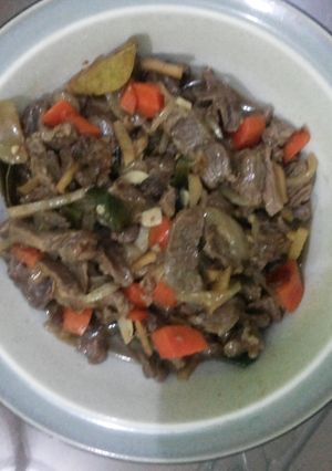 Foto resep Tumis daging dengan wortel