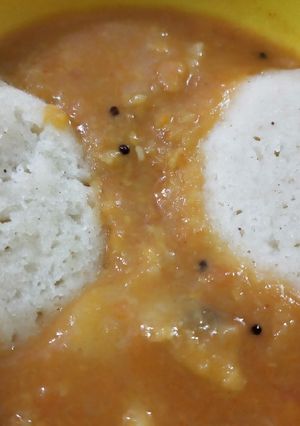 A picture of Sambhar.