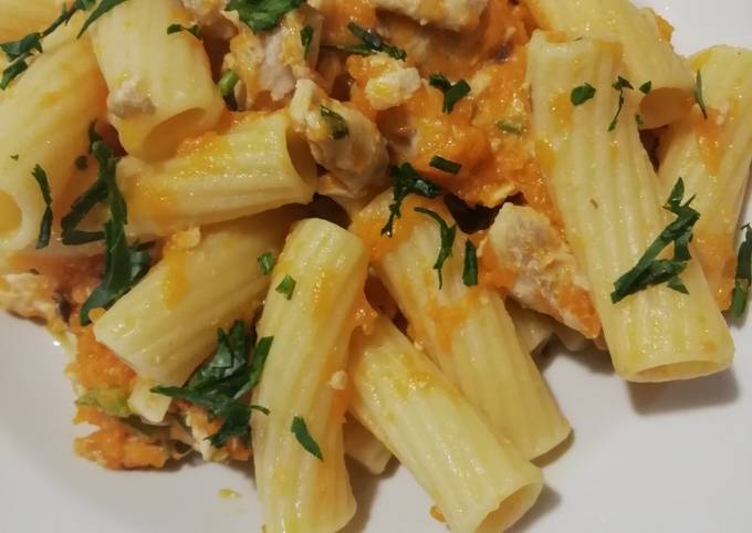 Torciglioni con zucca e tonno