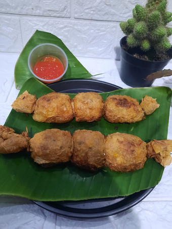 Bagaimana Menyiapkan Gai Jor (Thai Chicken Roll mix Tempe) Enak