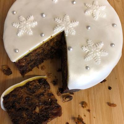 Easy Last Minute Christmas Cake Recipe By Katie Davies Cookpad