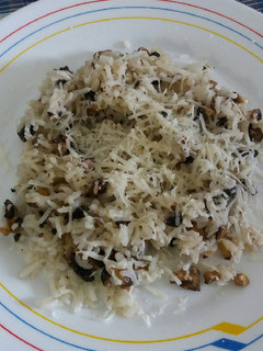 Una foto de Arroz con champiñones