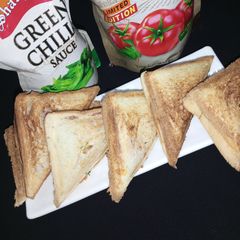 A picture of Patatos sandwich.