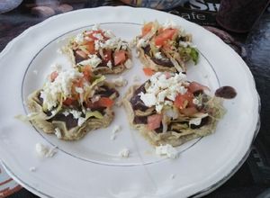 Una foto de Sopes, pellizcadas