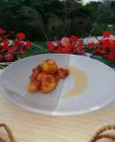Pollo rebozado con salsa de piña