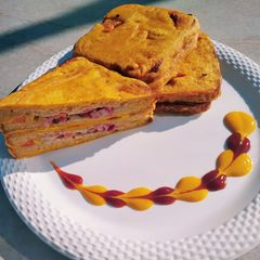 A picture of Sandwich bread pakoda.