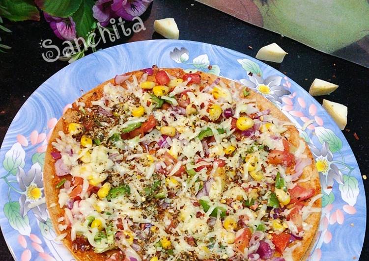 Recipe of Yummy Jowar-Bajra Khakhra Pizza
