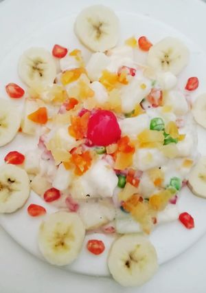 A picture of Fruits salad.
