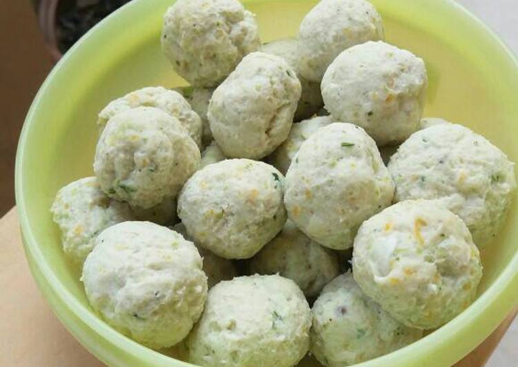Baso Ayam Brokoli Wortel