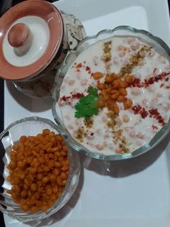 બુંદી નું રાઇતું (Boondi Raita Recipe In Gujarati) રેસીપી મુખ્ય ફોટો