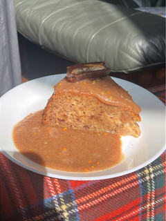 A picture of No Sugar Date Cake.