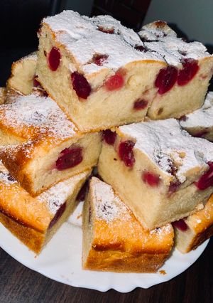 Bögrés kevert cseresznyés süti 🥧🍒 recept fotója