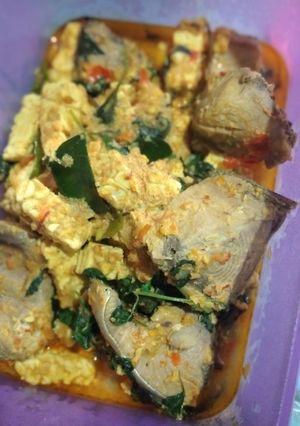 Foto resep Ikan tongkol, tempe daun kemangi (tanpa santan)