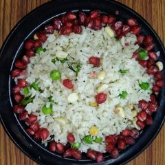 A picture of Peas peanut poha.