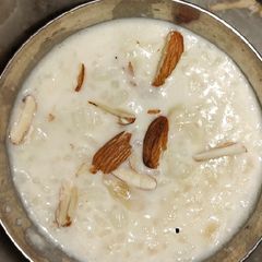 A picture of Kheer.
