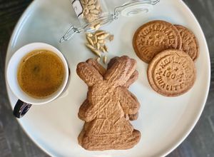 Una foto de 🇳🇱 SPECULAAS, la galleta de Sinterklaas (Países Bajos)