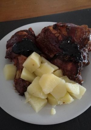 Una foto de Pollo a la panceta con azúcar negra en 2 pasos